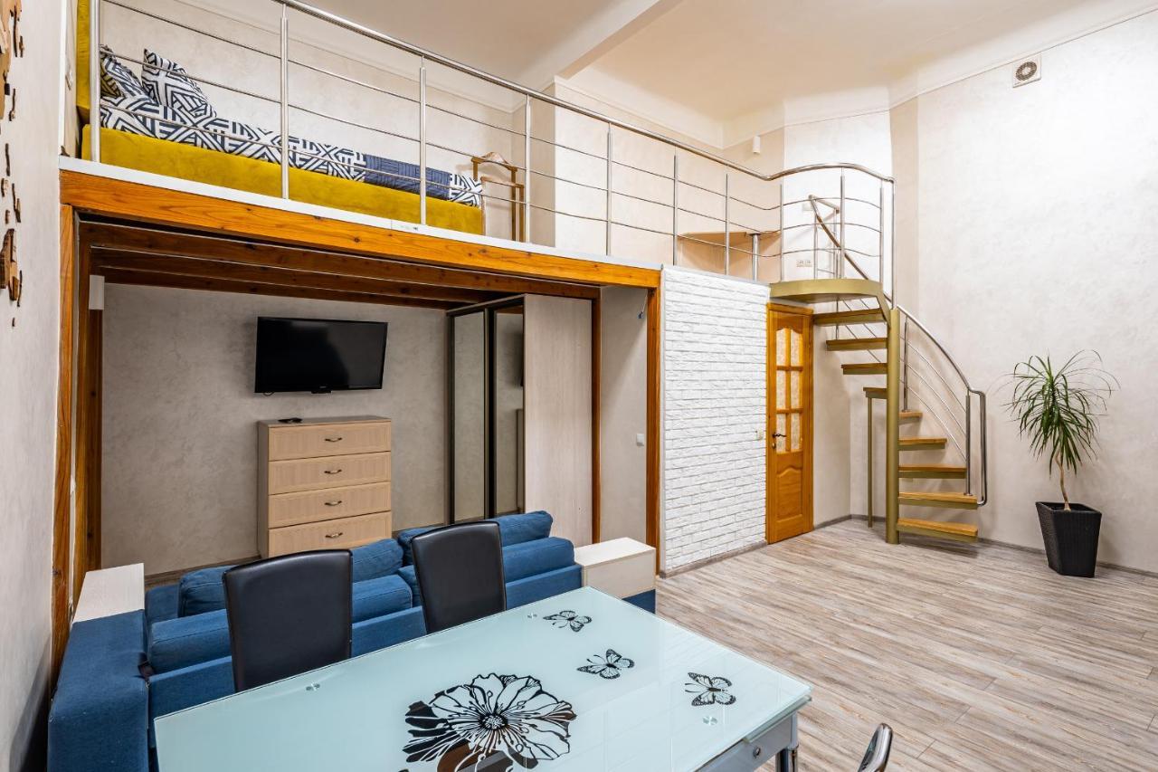 Apartment On Kovzhuna Street Lviv Luaran gambar